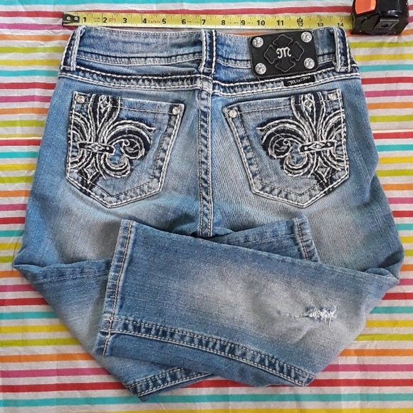 Miss Me Denim - MISS ME CAPRI JEANS